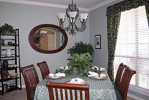 Formal Dining